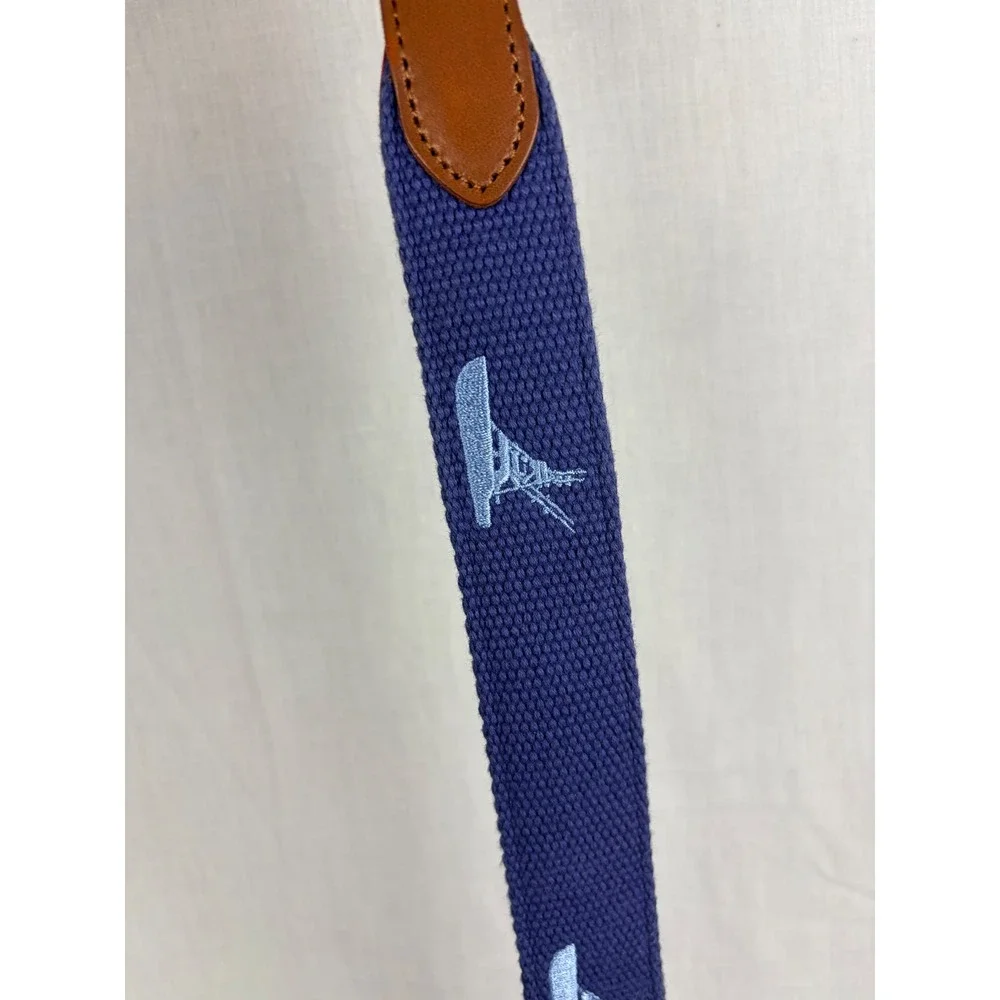 Vineyard Vines Mens Blue Fishing Boat Embroidered Canvas Belt Leather Trim 30